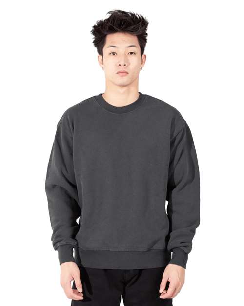 Shaka Wear Unisex Los Angeles Garment-Dyed Crewneck Sweatshirt — Shadow — On model · front
