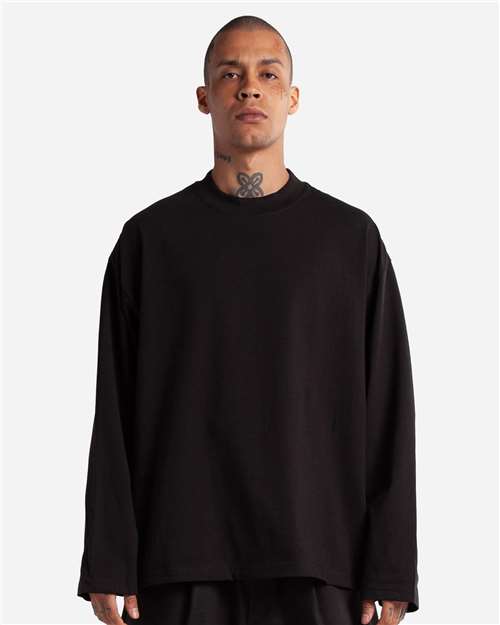 Shaka Wear Unisex Max Heavyweight Oversized Long Sleeve Tee — Black — On model · front