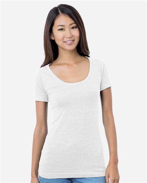Junior's USA-Made Scoop Neck T-Shirt